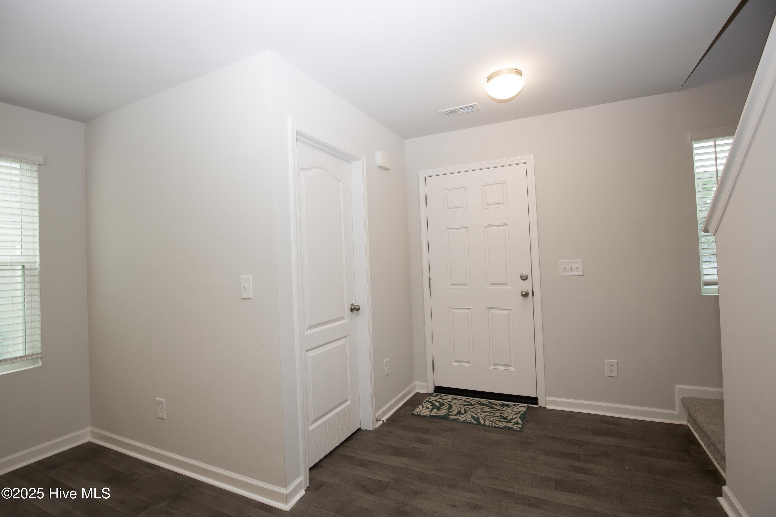 755 Conductor Court – photo 3