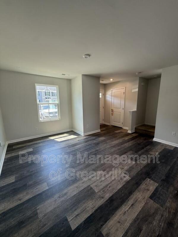 103 Fernside Ct – photo 5