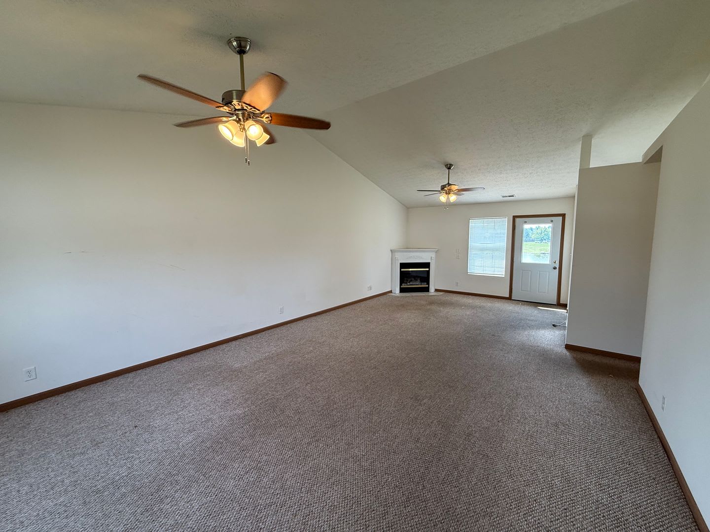 2 bedroom and 2 bathroom property located in West Lafayette! – photo 3