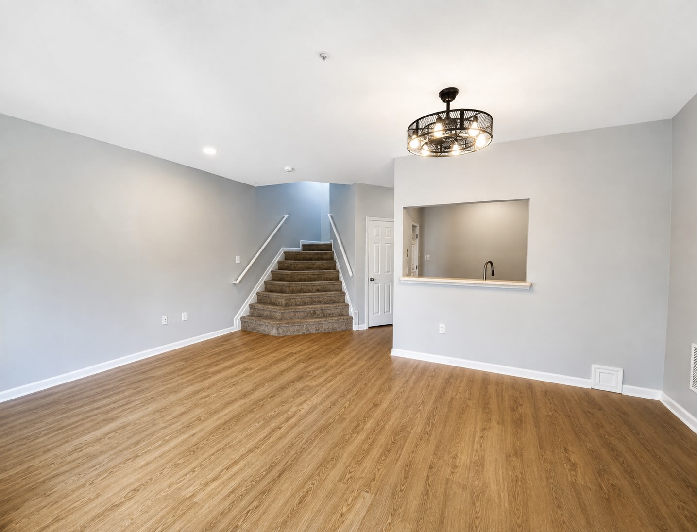 331 Assembly Point Court – photo 3