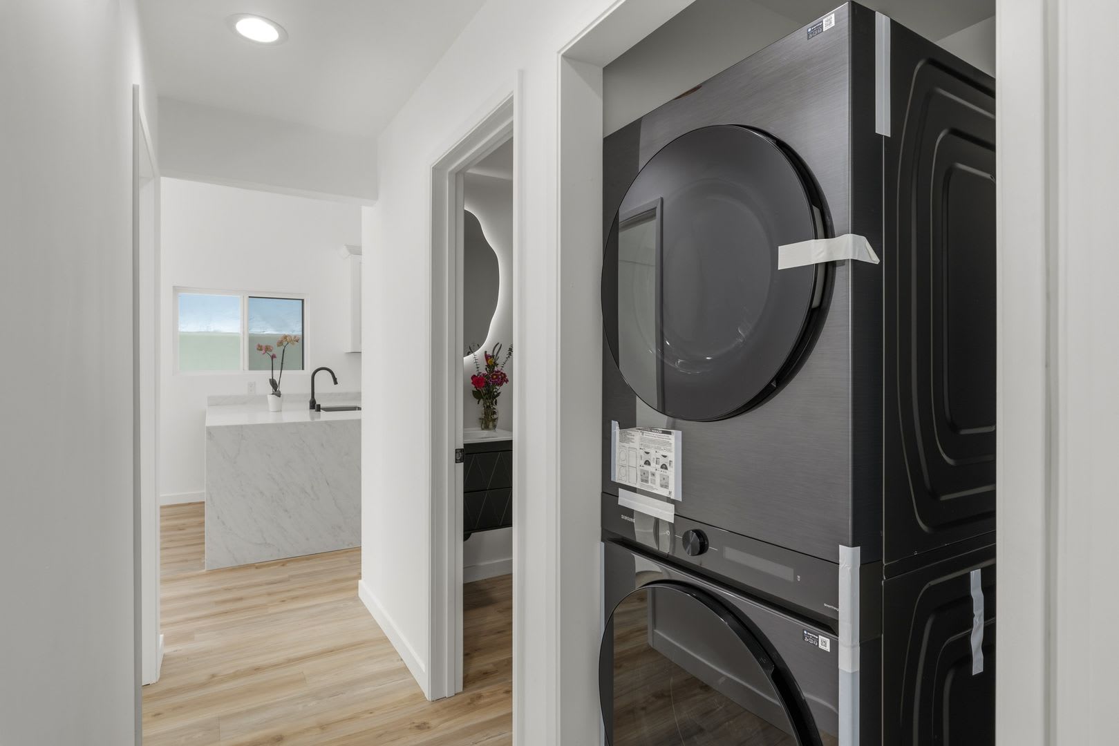 Stunning New Construction In Mission Hills 2Br 2Ba Going Quick 4 Weeks Of Free Rent Free Application Fee S – photo 5