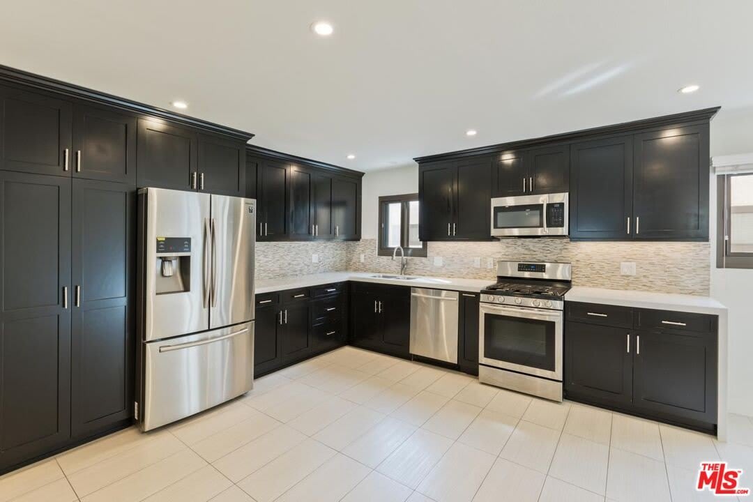 6930 De Celis Pl – photo 2