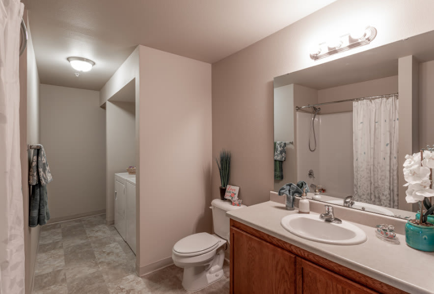 15413 East 4th Avenue – photo 3
