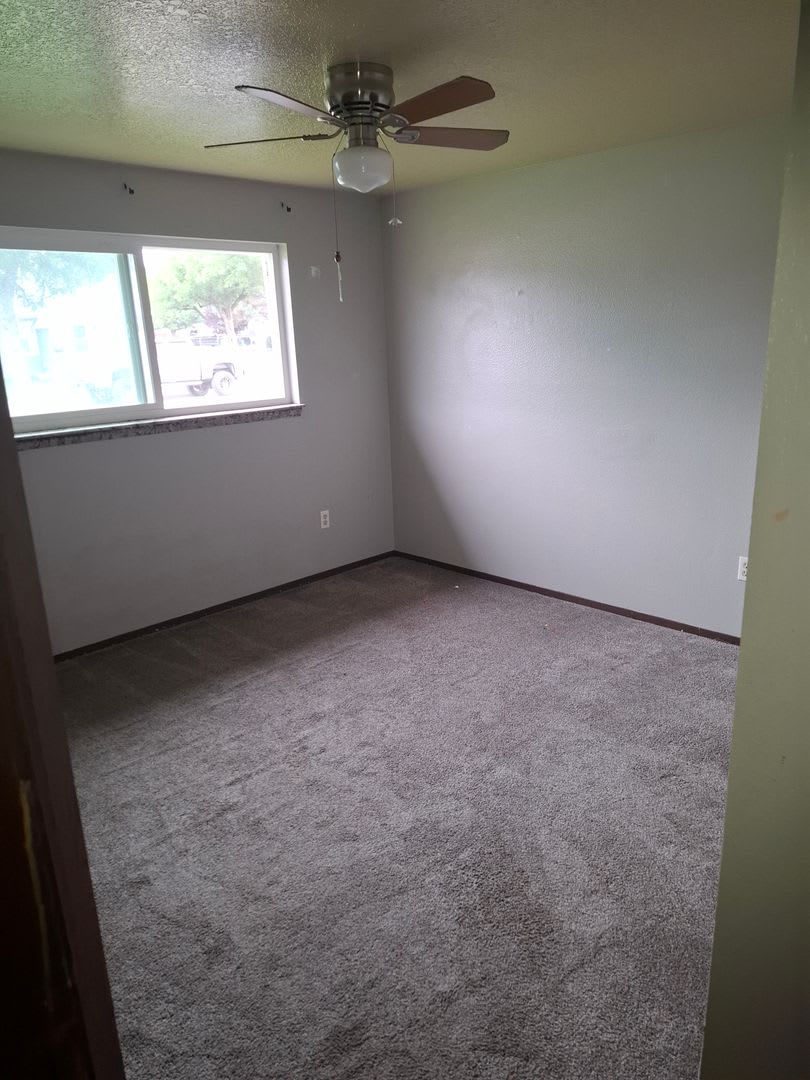 3 Bed, 2 bath house with carport – photo 4
