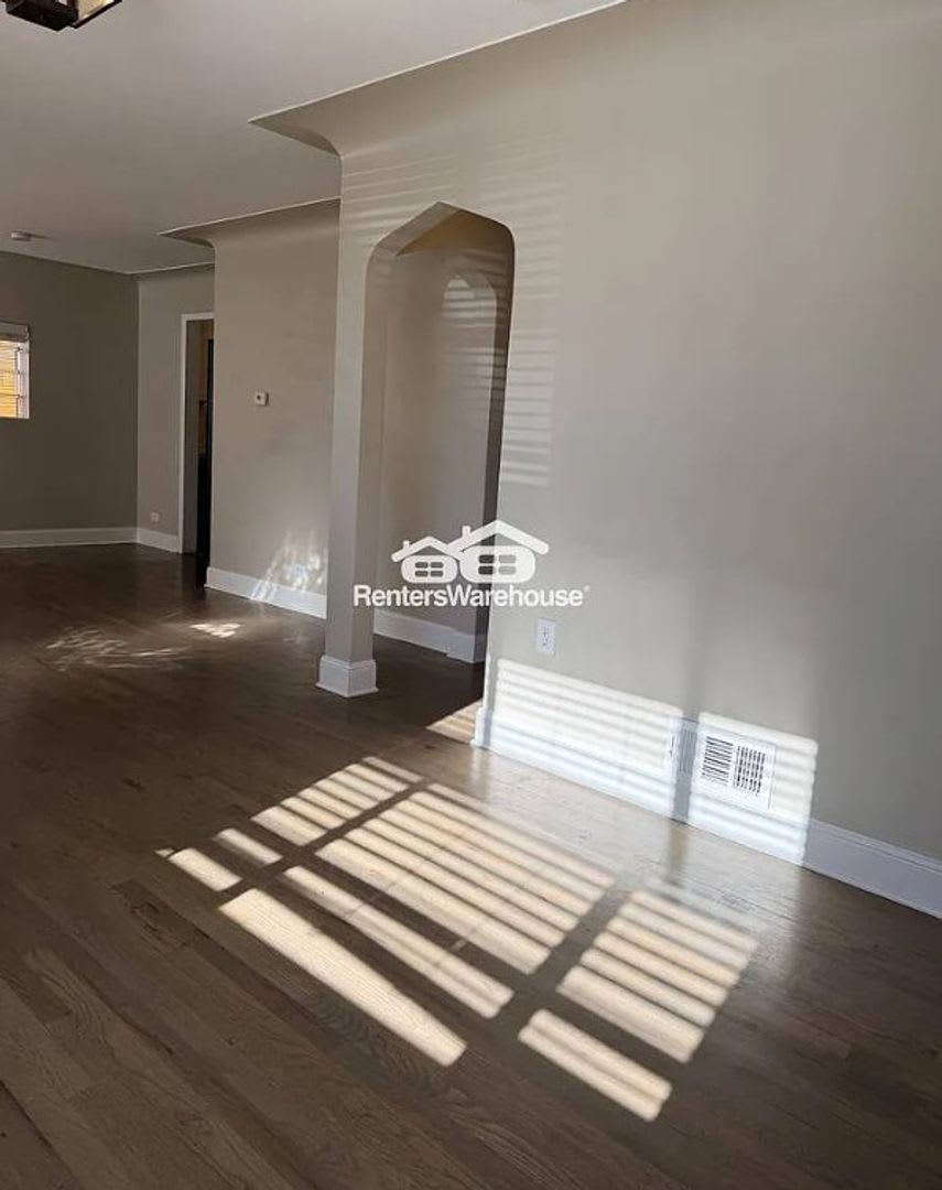 3 Bed 2 Bath – photo 5
