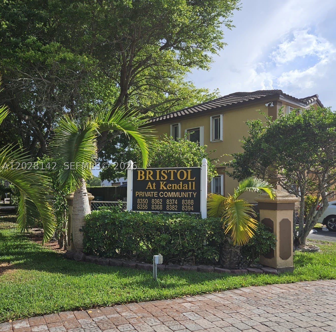 8394 SW 152nd Ave – photo 1