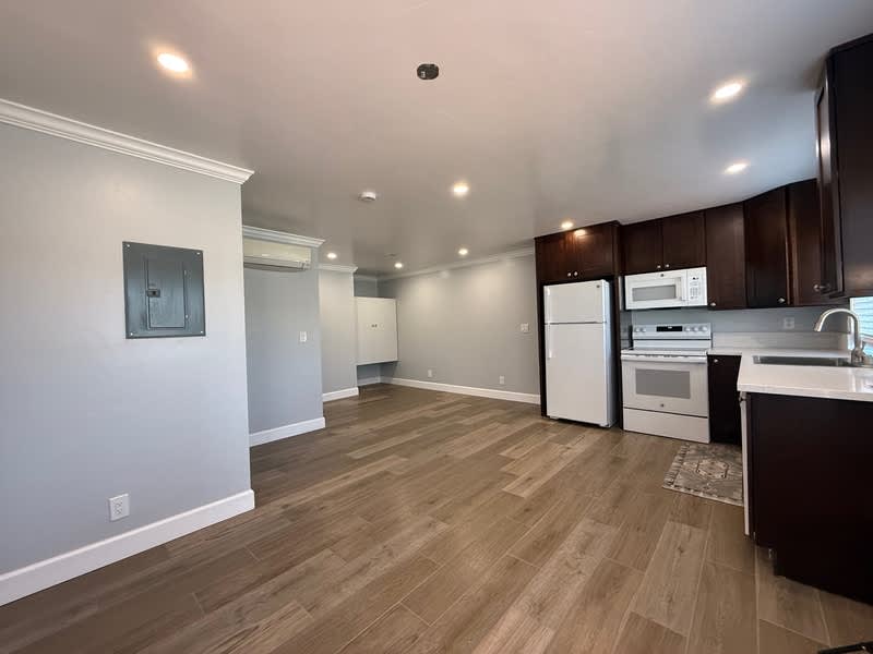 6112 Travers Way – photo 1