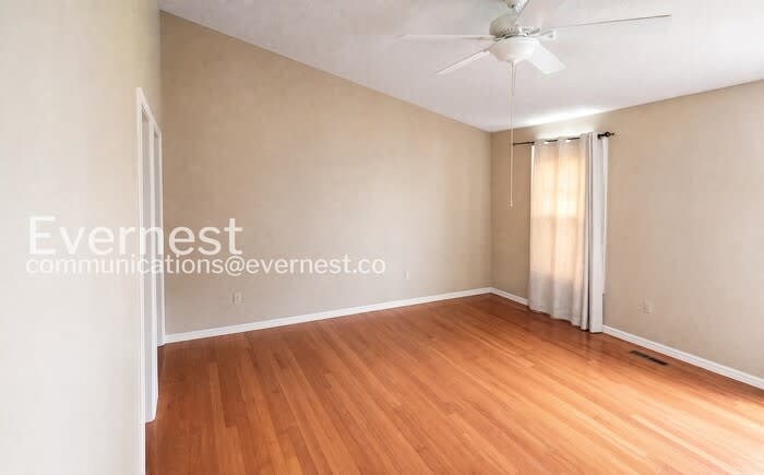 9038 Marie Court – photo 3