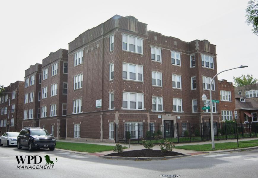 1649 West 78Th St – photo 1