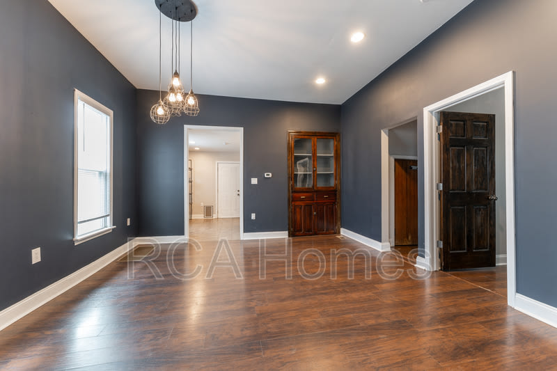 1042 Saint Paul Street – photo 2
