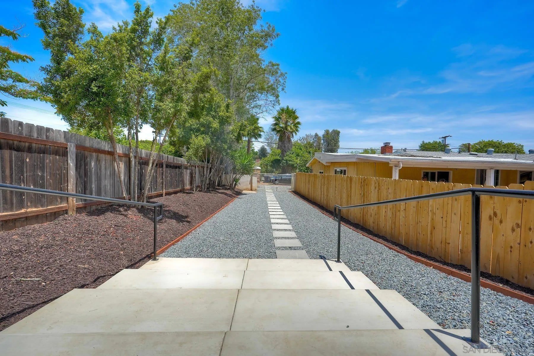 1923 Felicita Road – photo 3