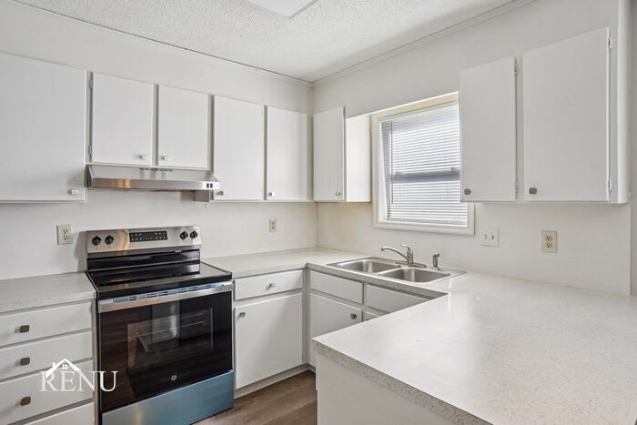 1124 Bethabara Hills Court – photo 2