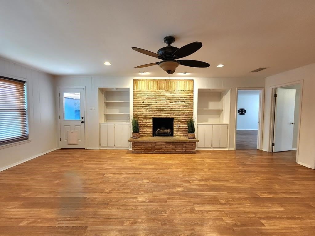 2305 Country Club Dr – photo 3