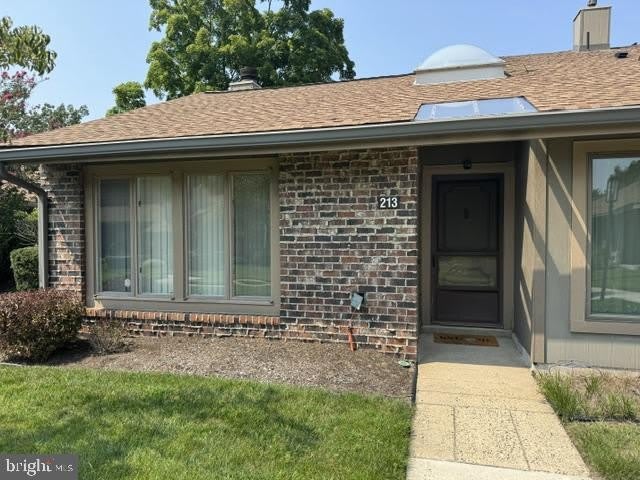 213 UXBRIDGE – photo 1