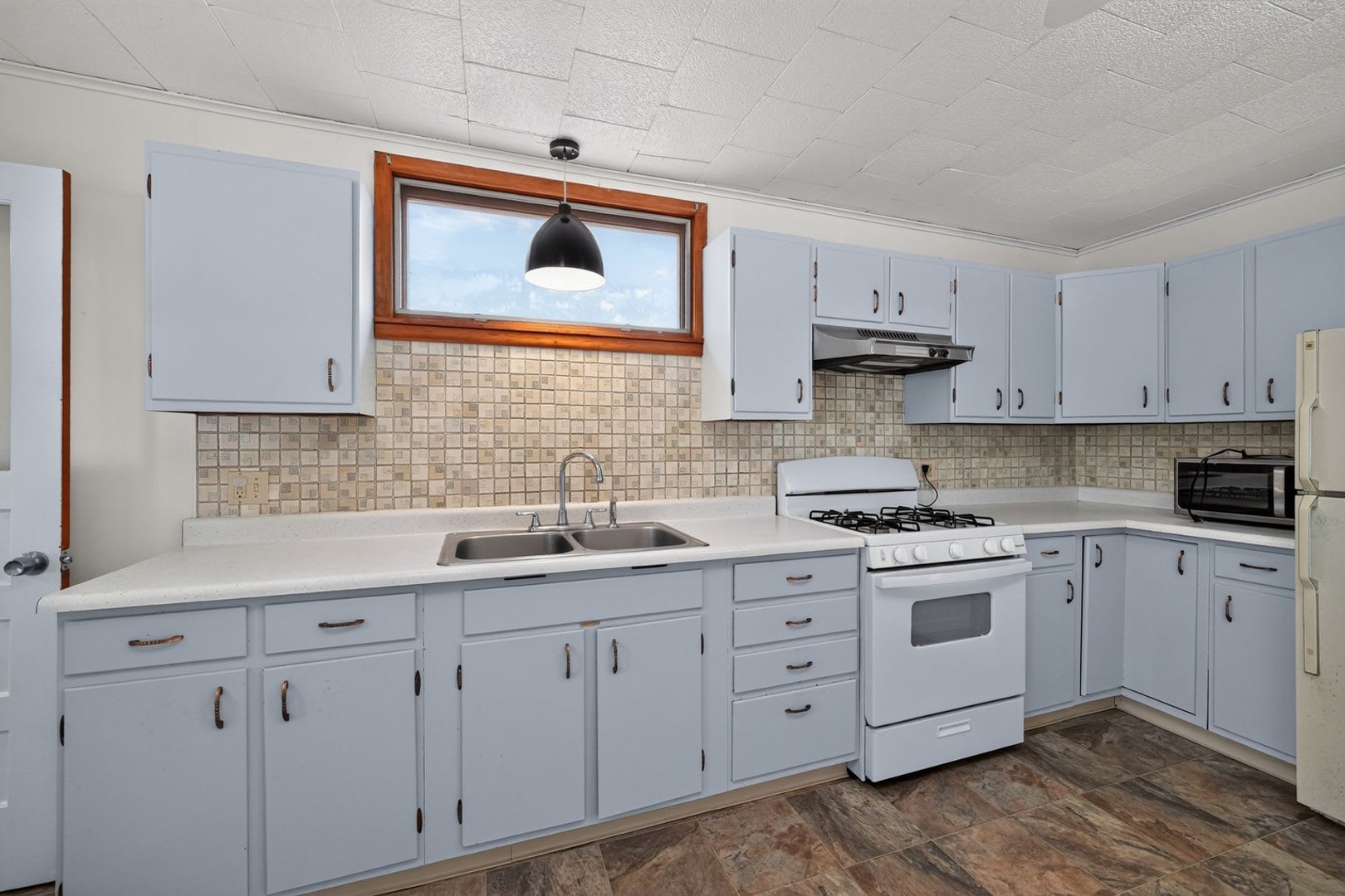 Charming 2BR House in Hornell – photo 4