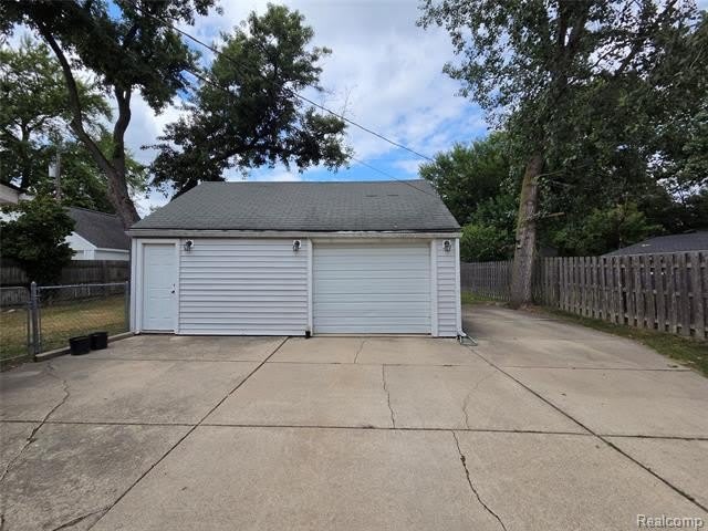 1031 Arthur Drive – photo 4