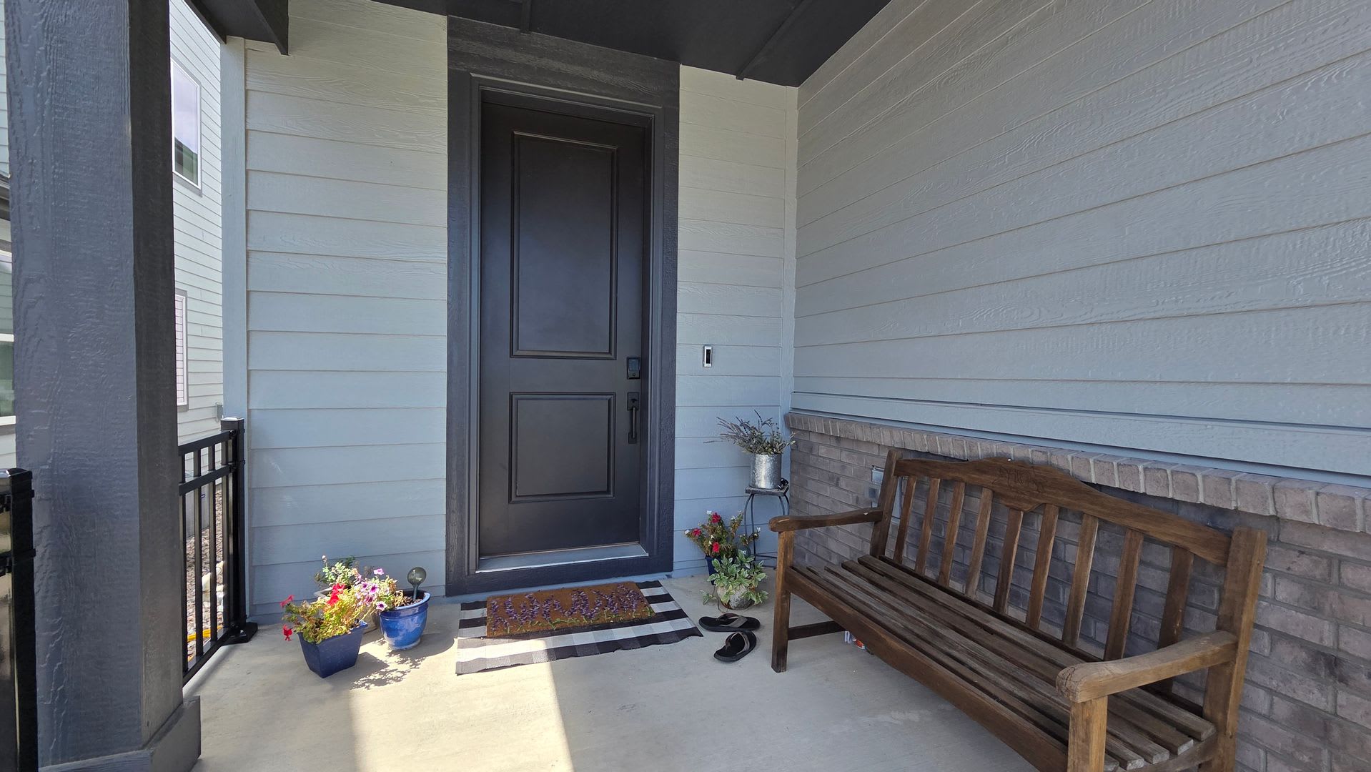 Spacious 4-Bedroom 3.5 Bath Home with Finished Basement & 2-Car Garage – photo 3