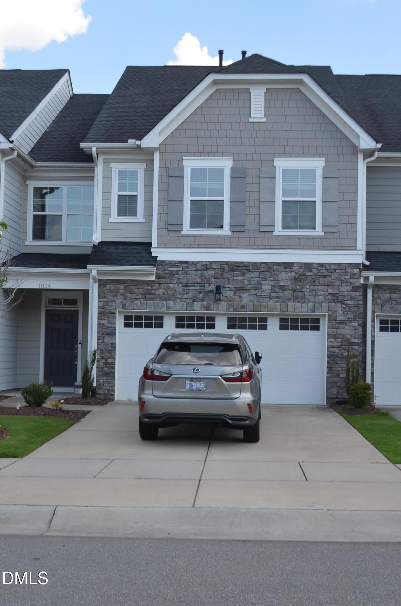 1034 Craigmeade Drive – photo 2