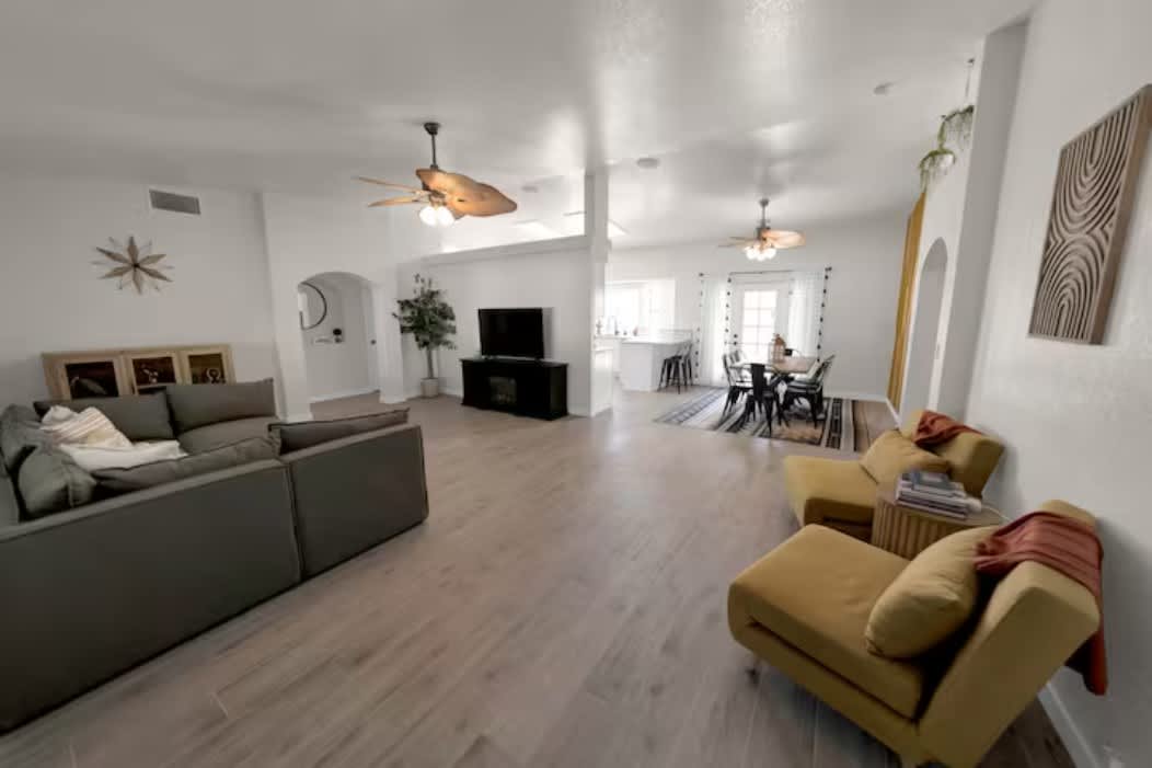 3480 Regal Ln – photo 3