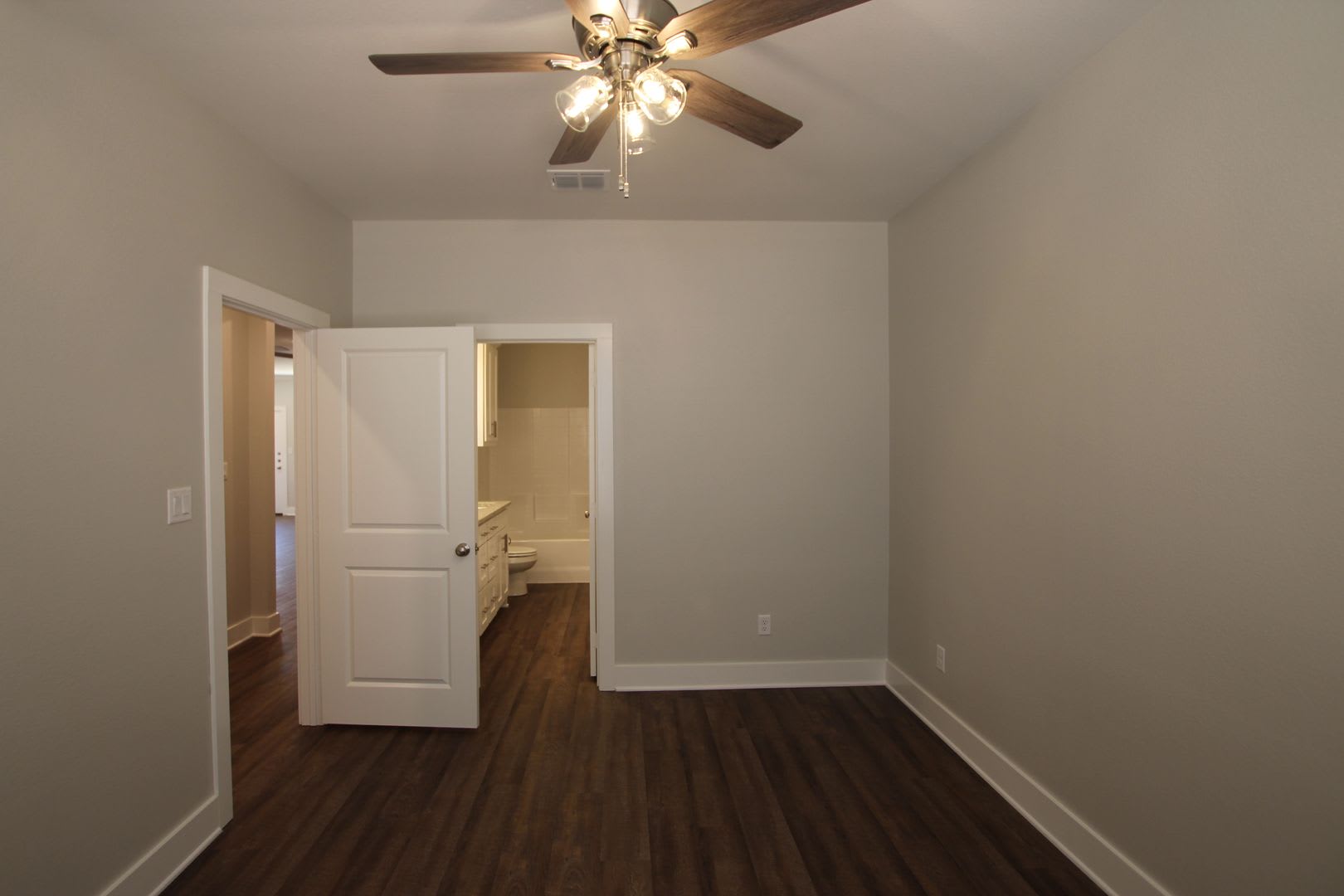 Luxury 3 Bedroom 2 Bath Townhomes In Bullard Isd – photo 5