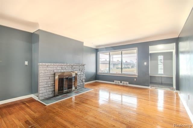 21135 Virginia Avenue – photo 5