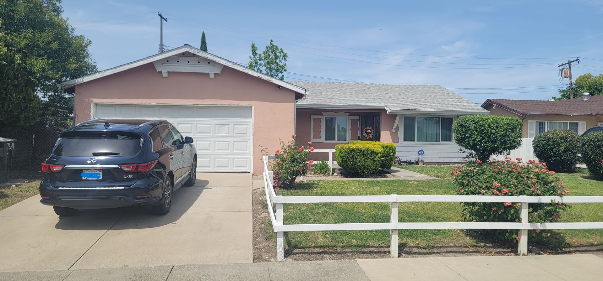 House In Sacramento For Rent – photo 1