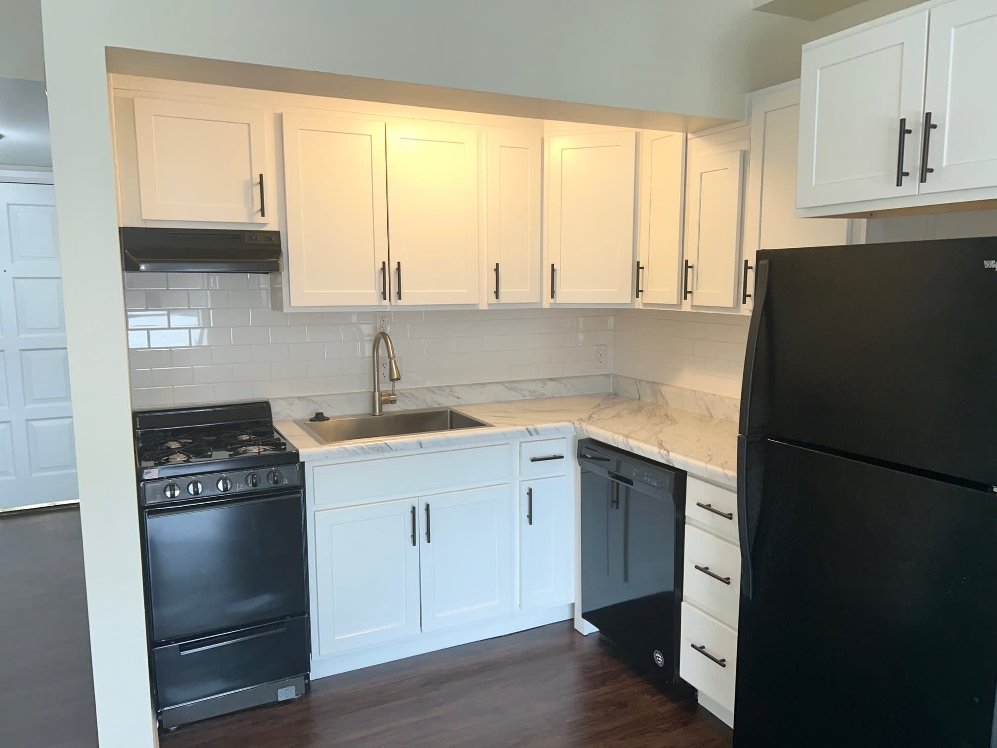 155 W Main St – photo 3