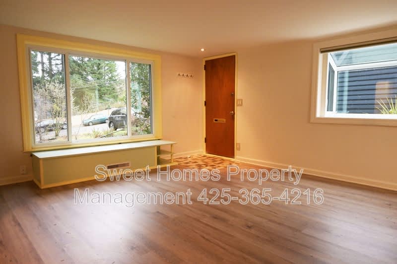 1338 North 152Nd Street – photo 3