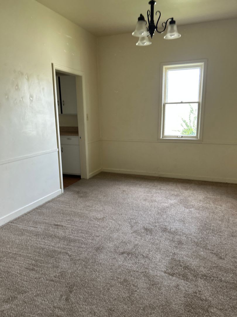 Charming, Single Family Home for Rent – photo 2