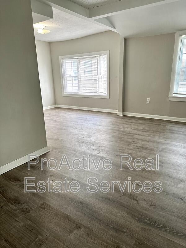 224 West Government Avenue – photo 3