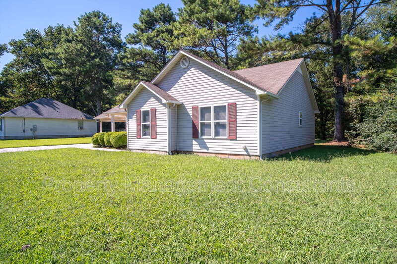 107 Ann Bradley Dr – photo 2
