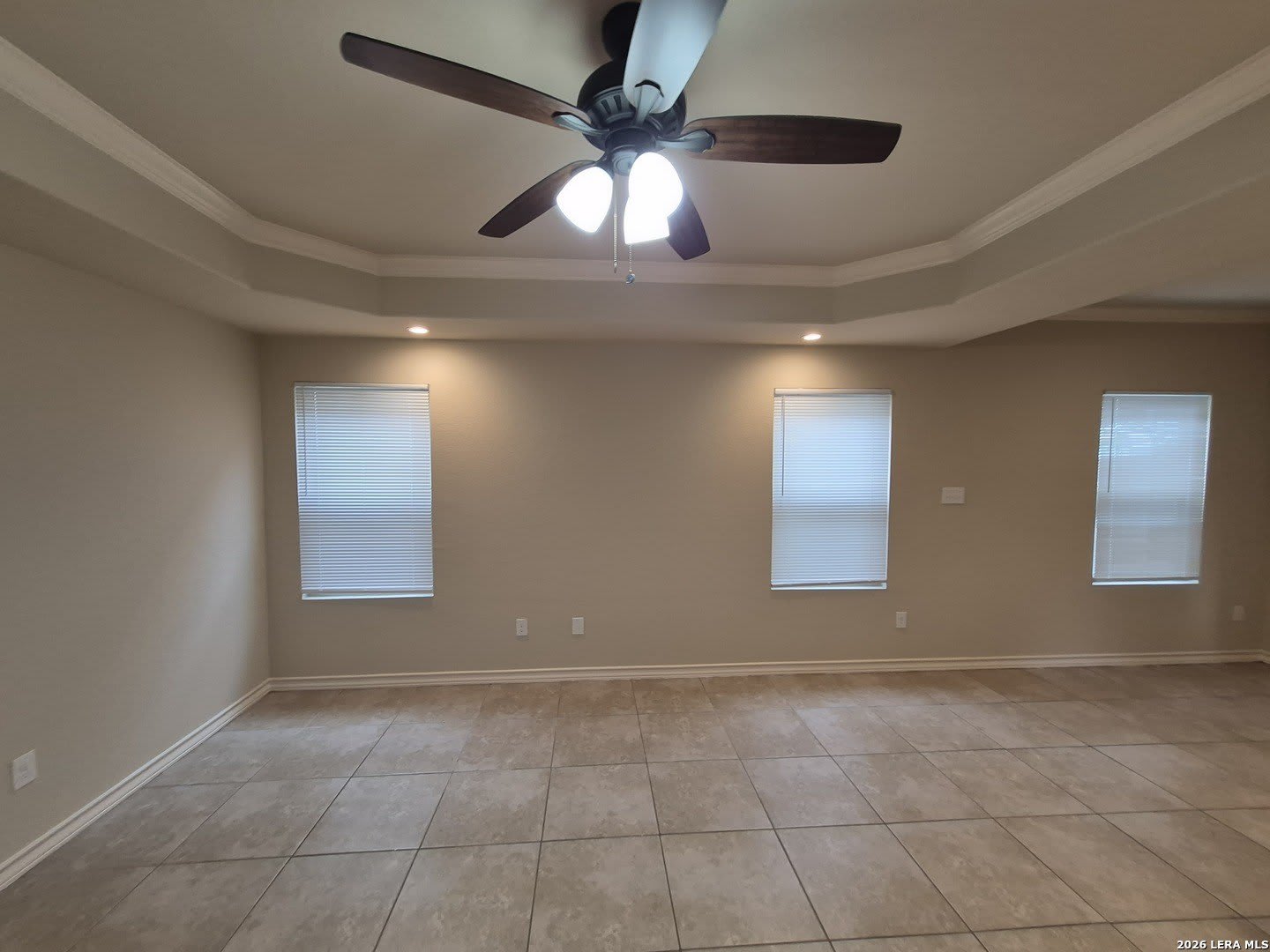 7034 Lakeview Dr – photo 3
