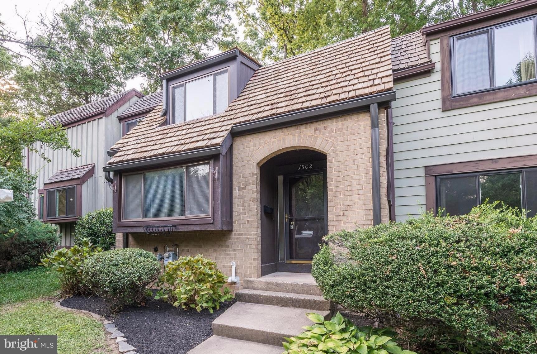 1502 FARSTA Court – photo 1