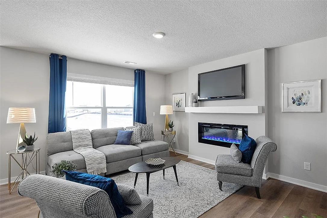 305 Juniper Dr – photo 1