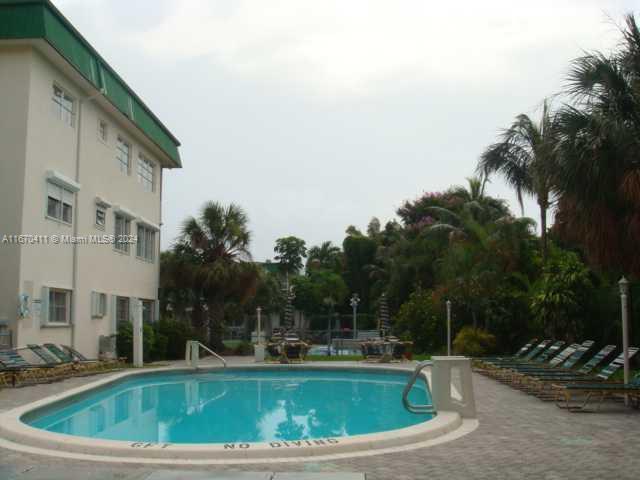 1450 Atlantic Shores Blvd – photo 4