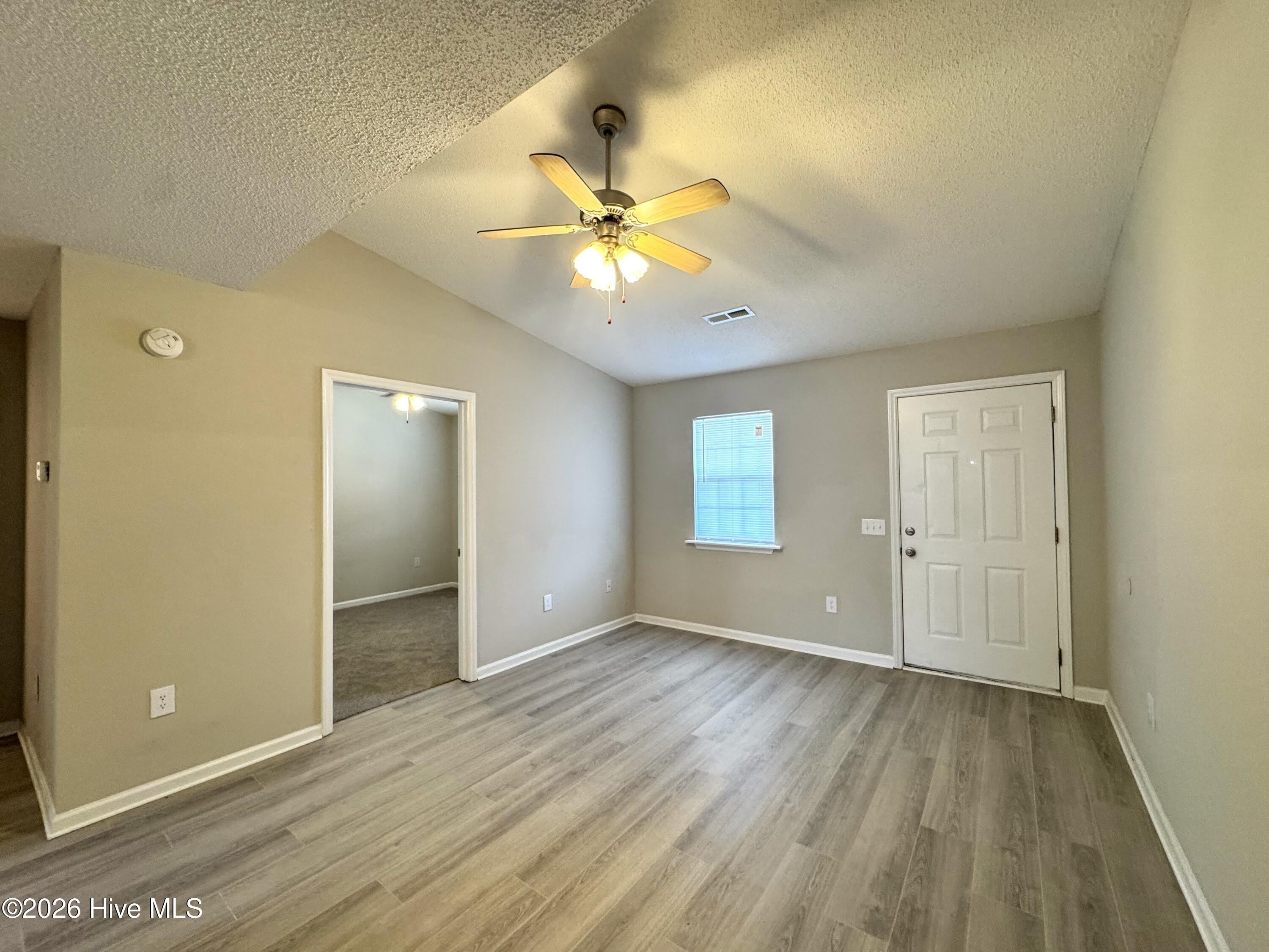 2209 Hurt Drive – photo 3