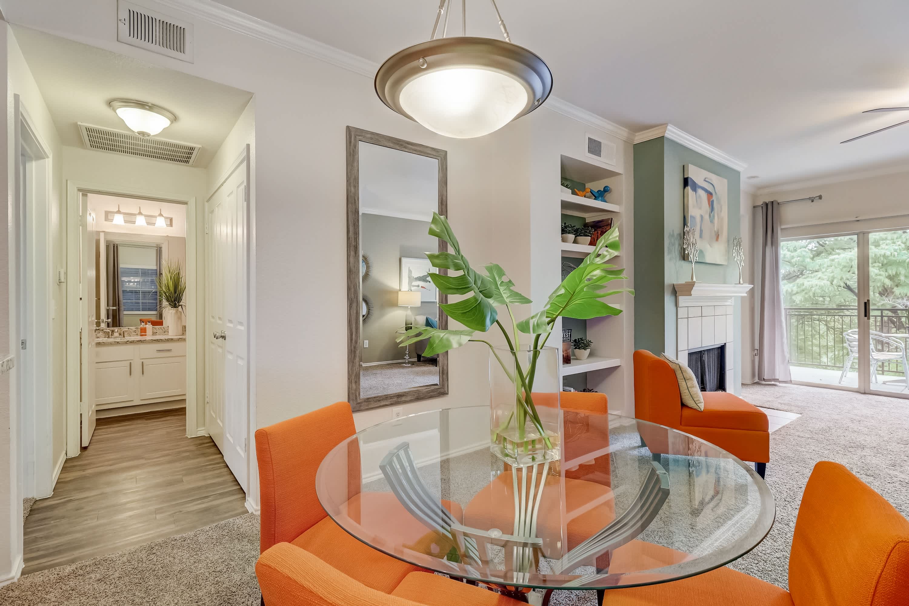 Riverbend Apartments – photo 4