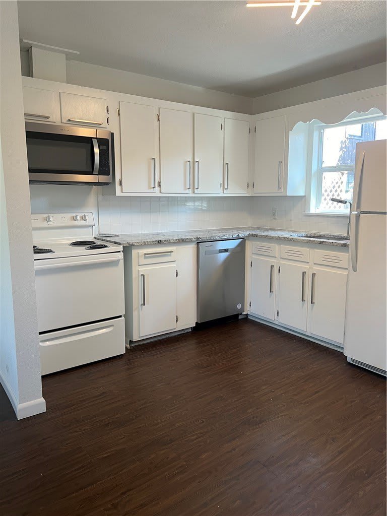 737 12th Street – photo 1