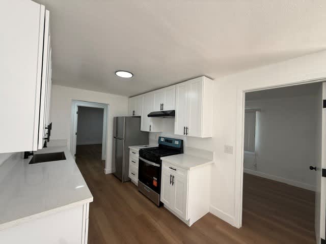 8901 1 2 Holmes Ave – photo 4