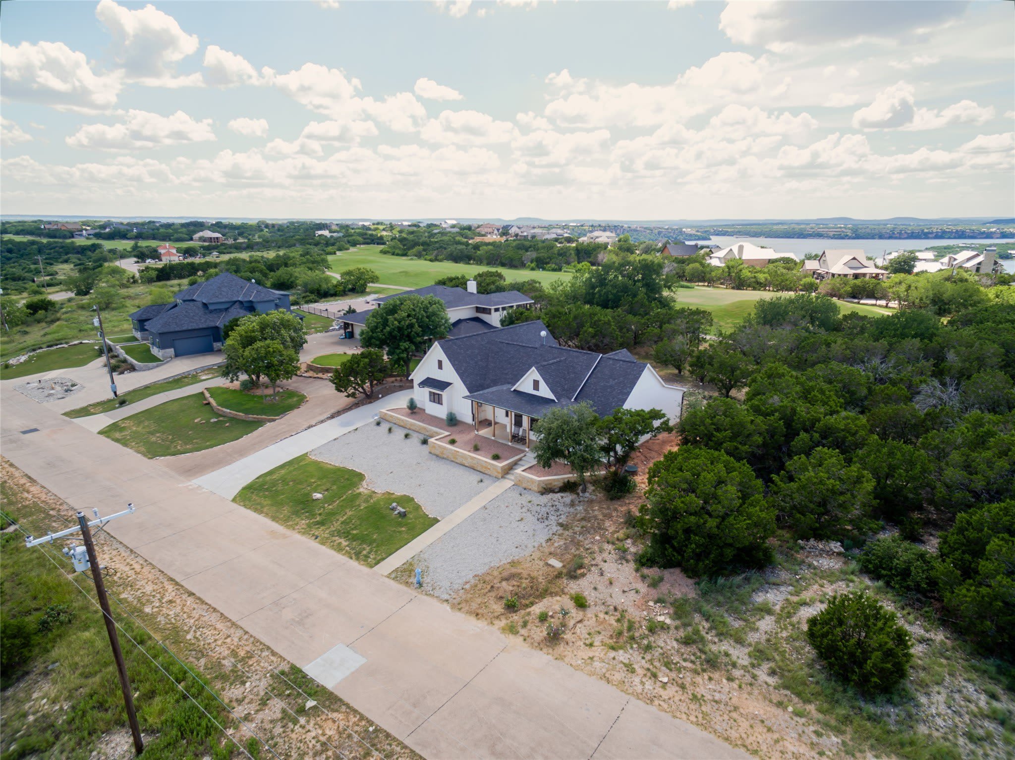 405 Oak Tree Drive – photo 5