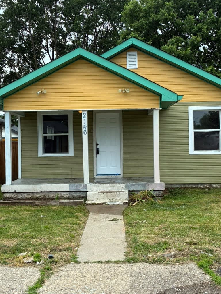 2146 Gent Avenue – photo 1