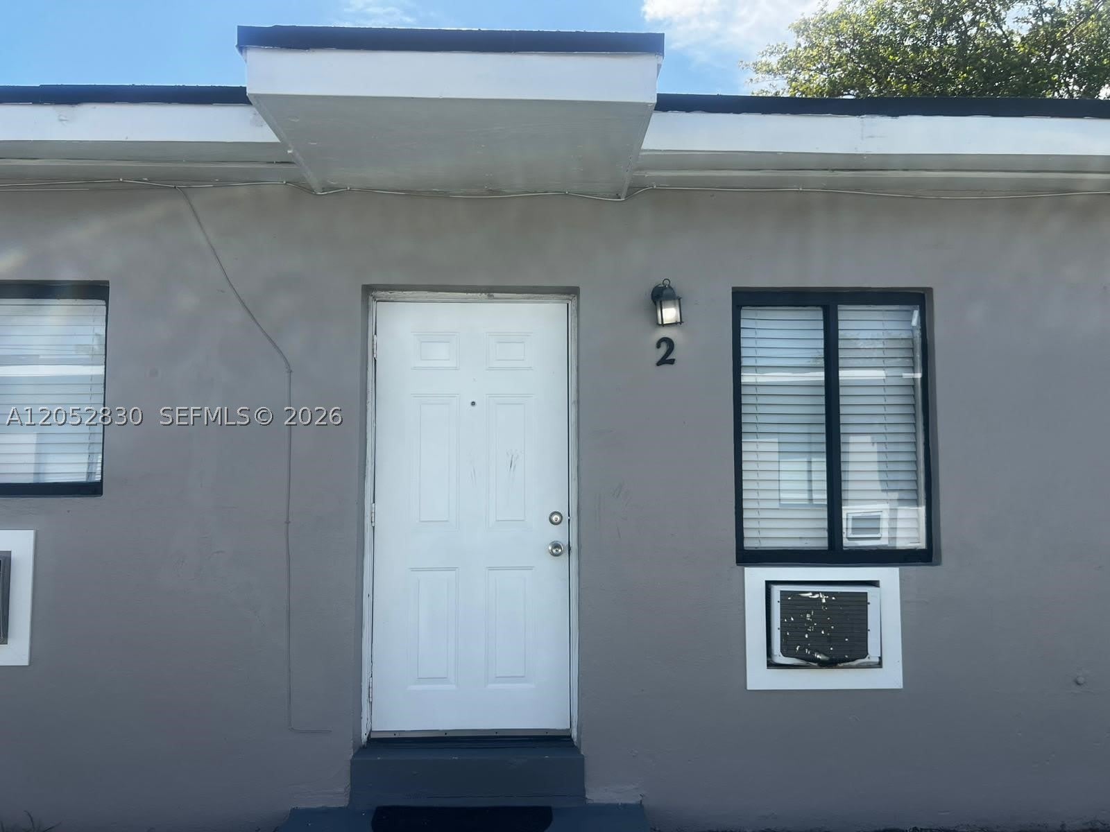 2080 NW 31st St – photo 2