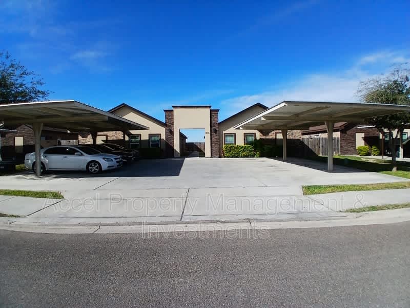 1805 Cari Nicole Ave. – photo 1