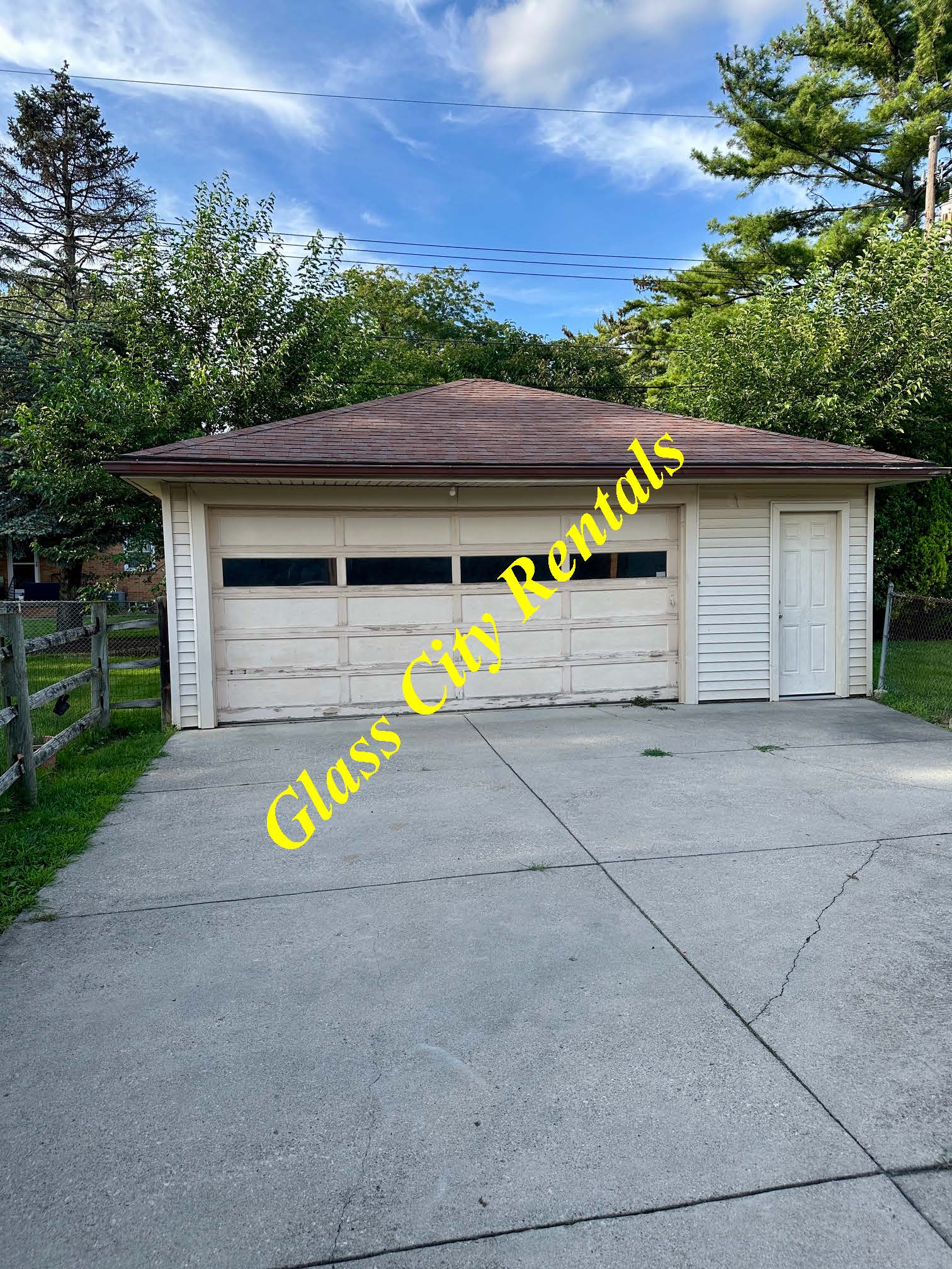 650 Sandralee Drive – photo 2