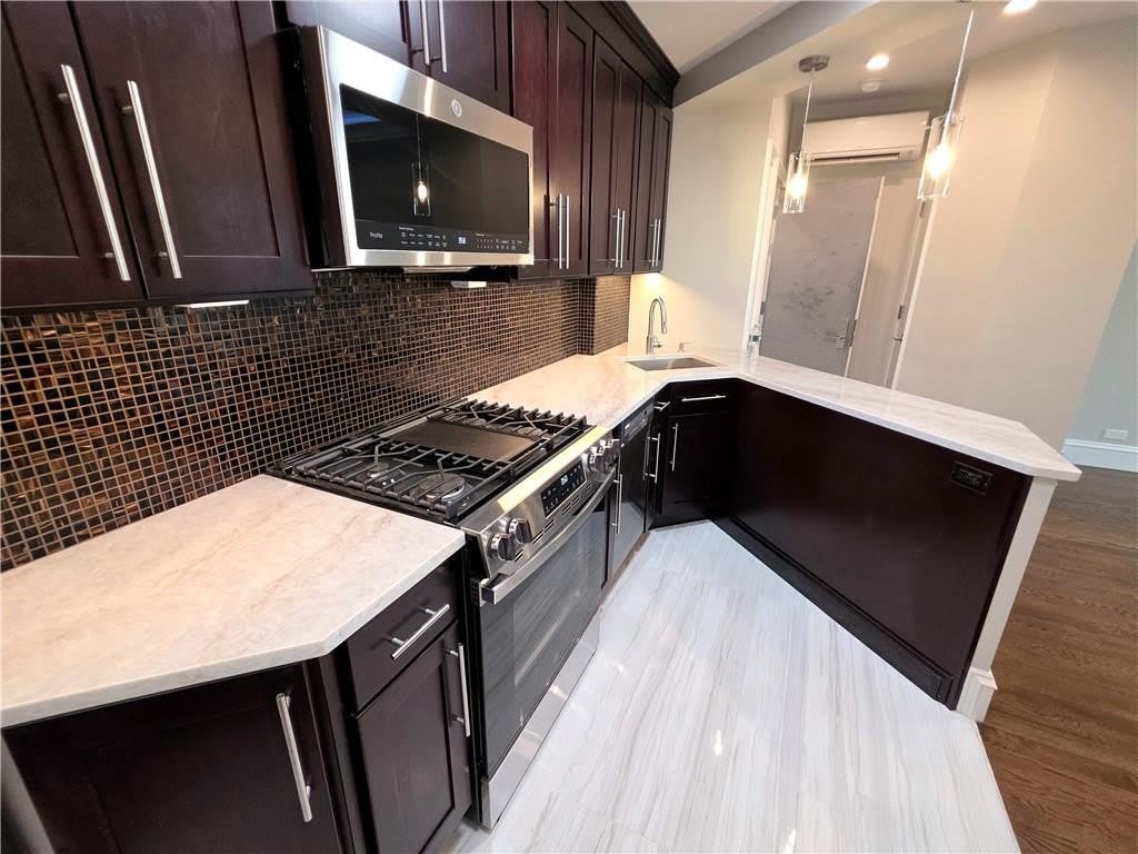 2926 Avenue M – photo 3