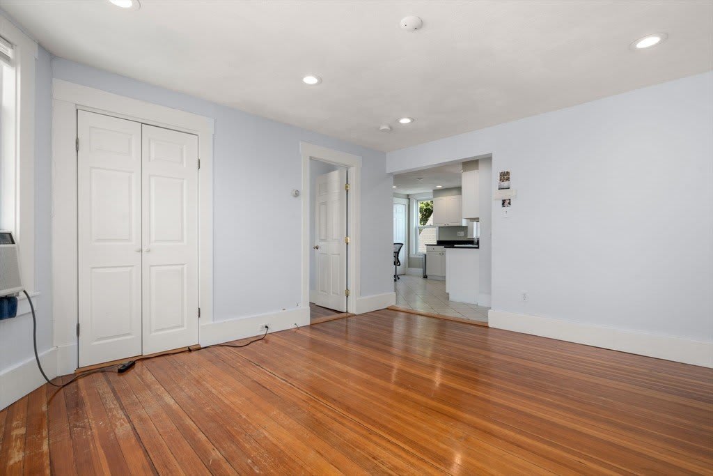 93 Easton Street – photo 3