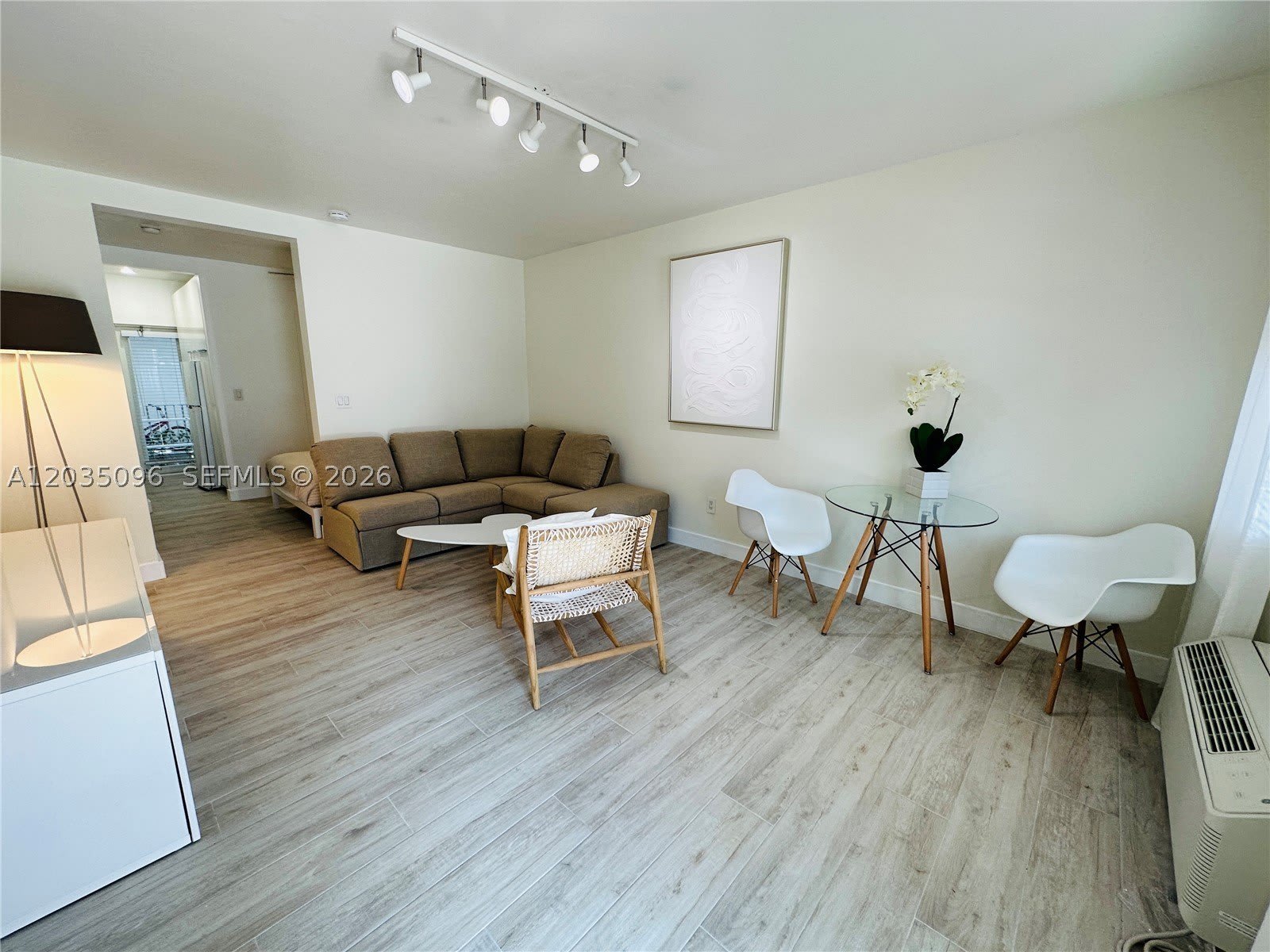 745 13th St – photo 3