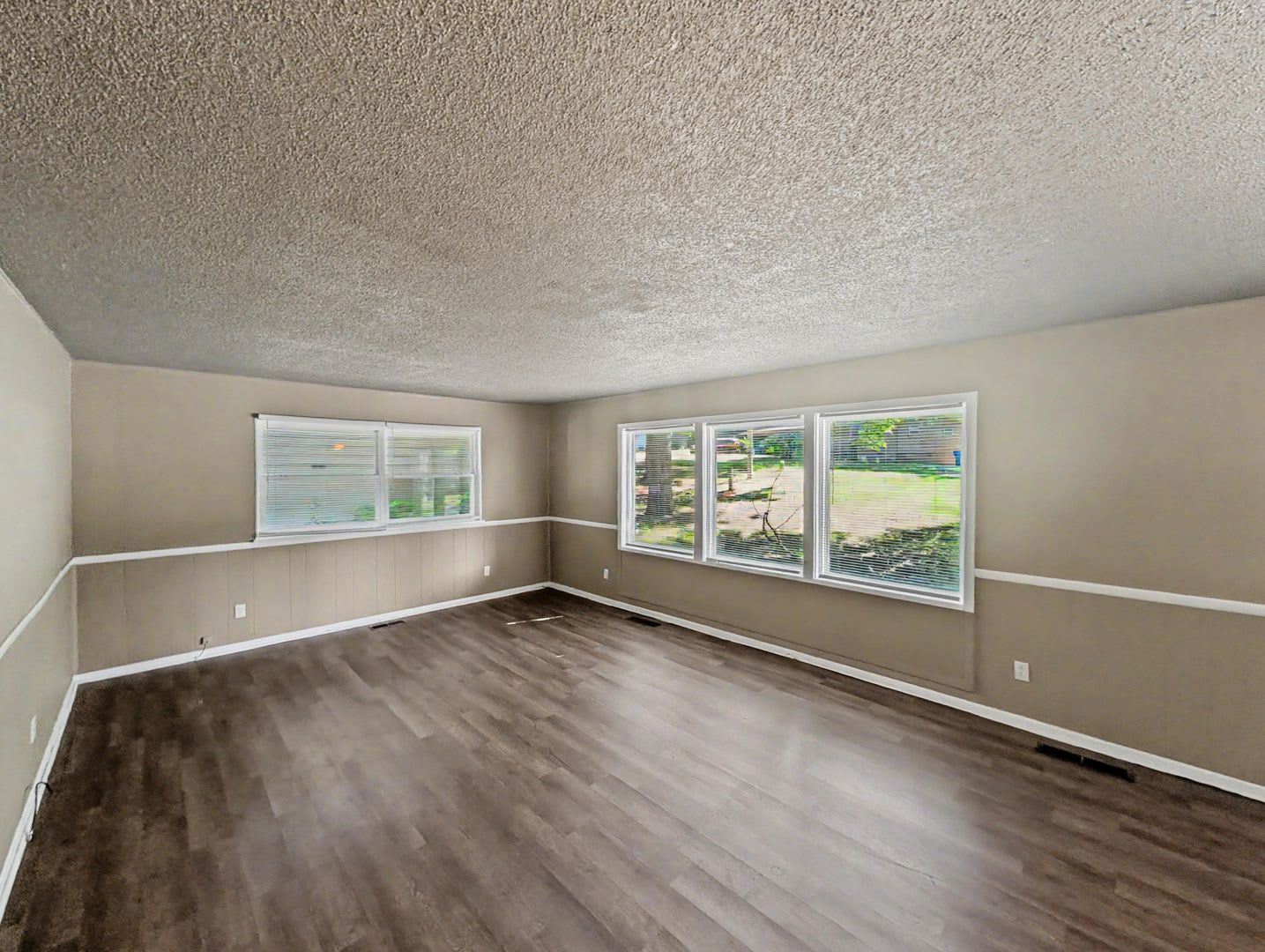 Affordable Bella Vista Living Meets NWA Convenience – photo 3