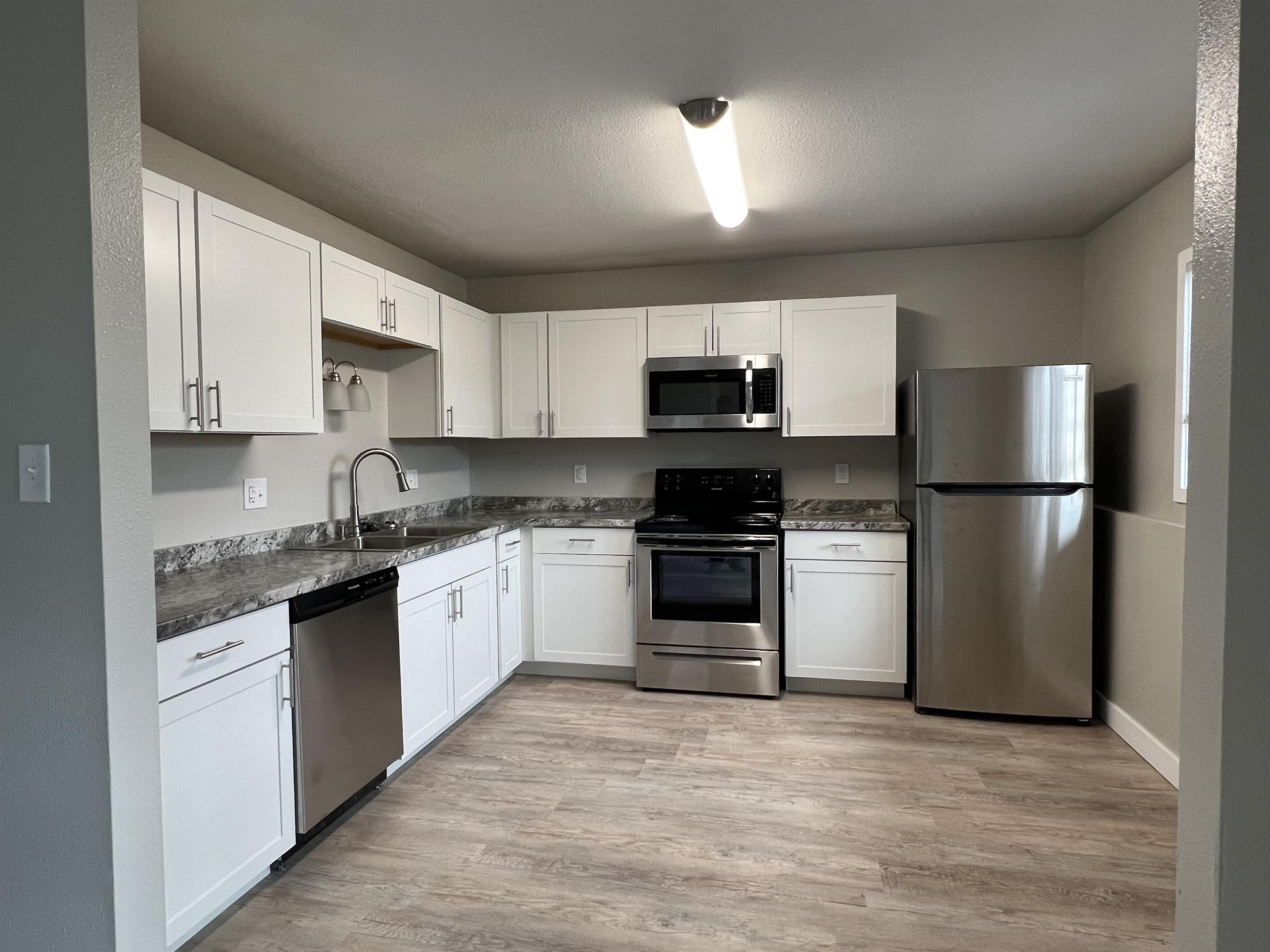 4915 Green River Street – photo 2