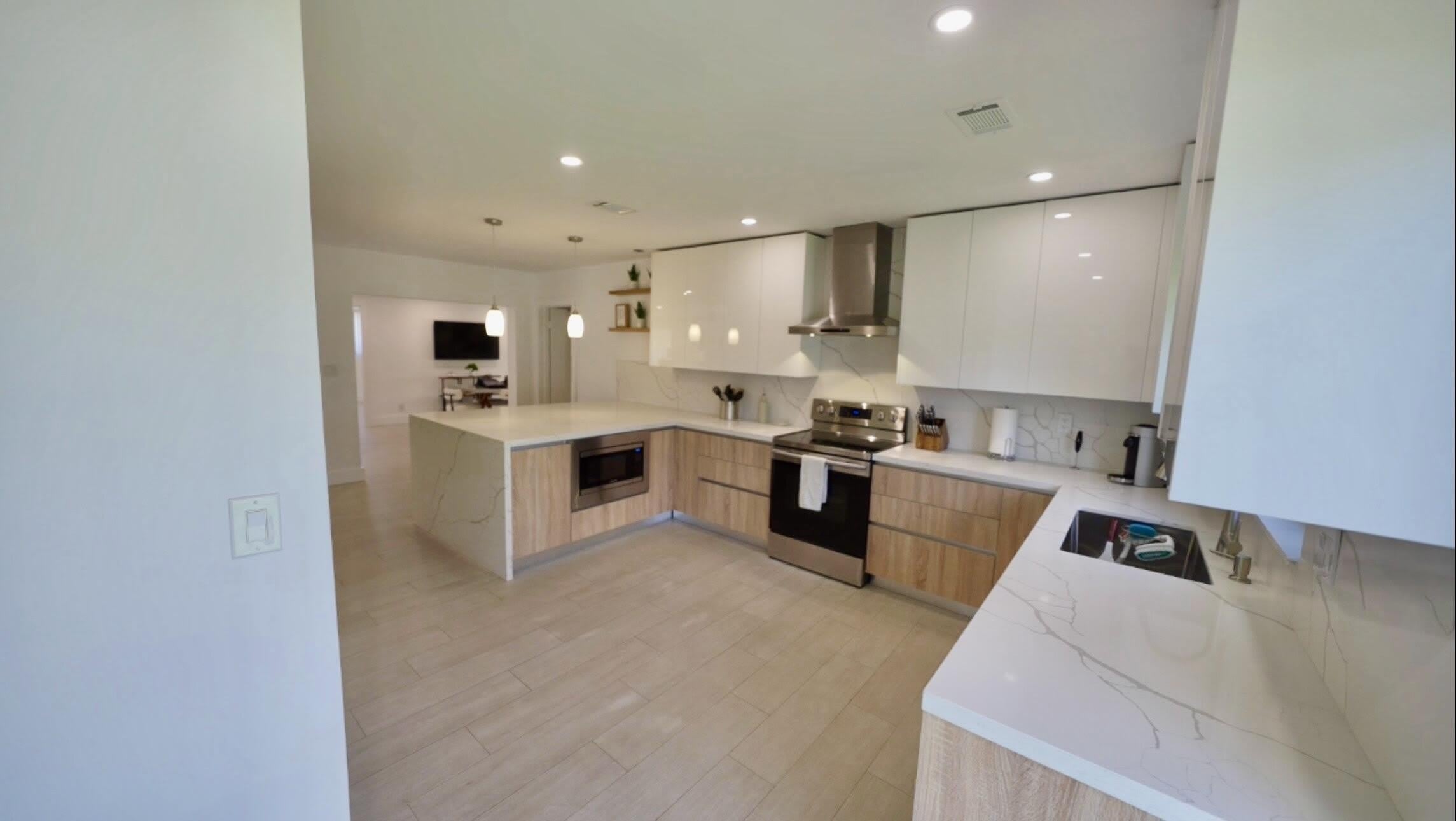 871 Ne 27Th Avenue – photo 4